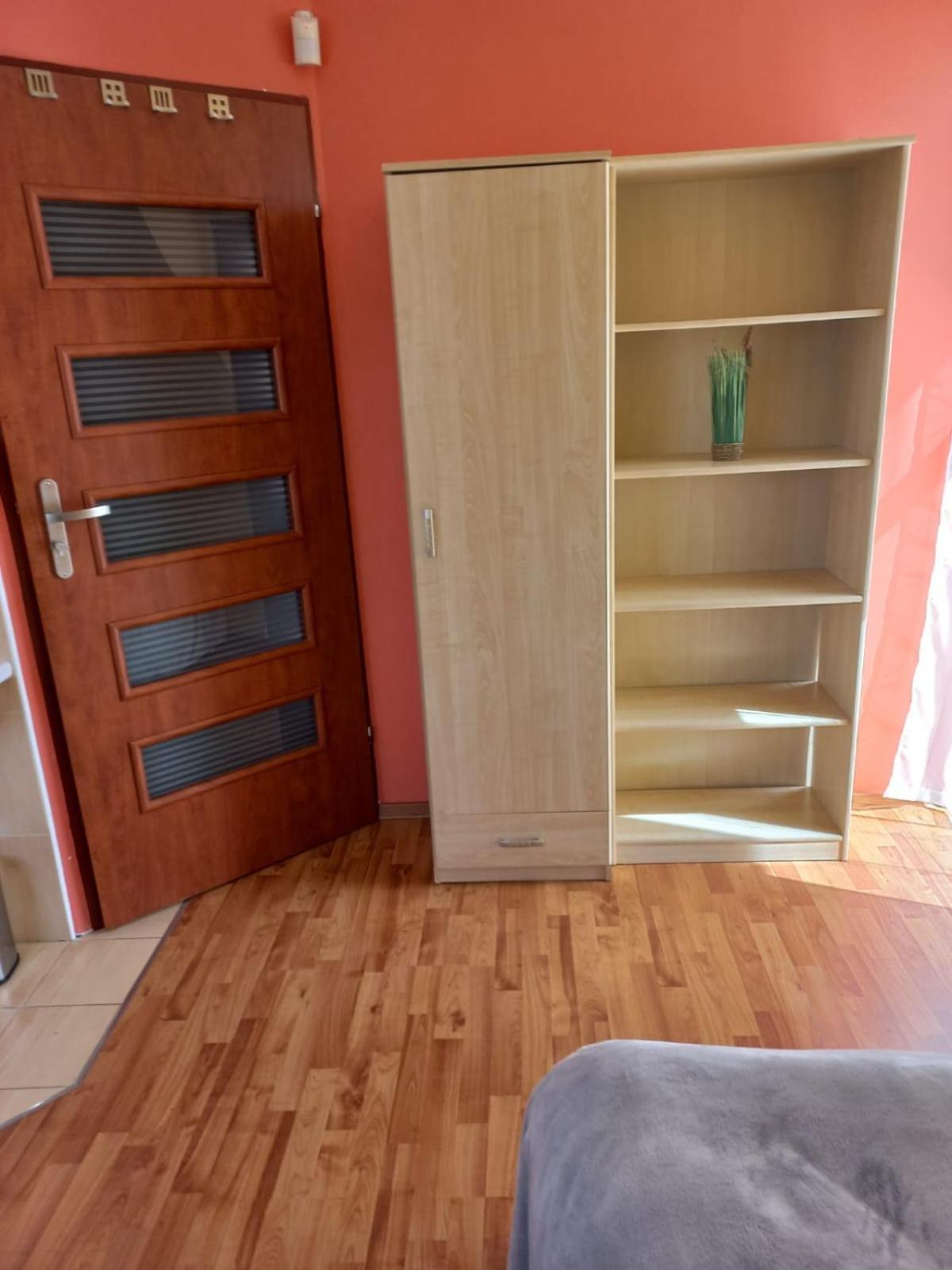 Apartamenty Junona Nad Morzem, W Domu Z Ogrodem, Obok Stegna I Jantar Junoszyno Exterior foto